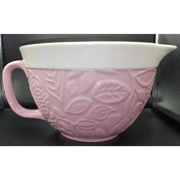 The Bake Shop by Master class Pink & ivory Mixing bowl w handle 8 3/4" x 6" - Picture 4 of 10